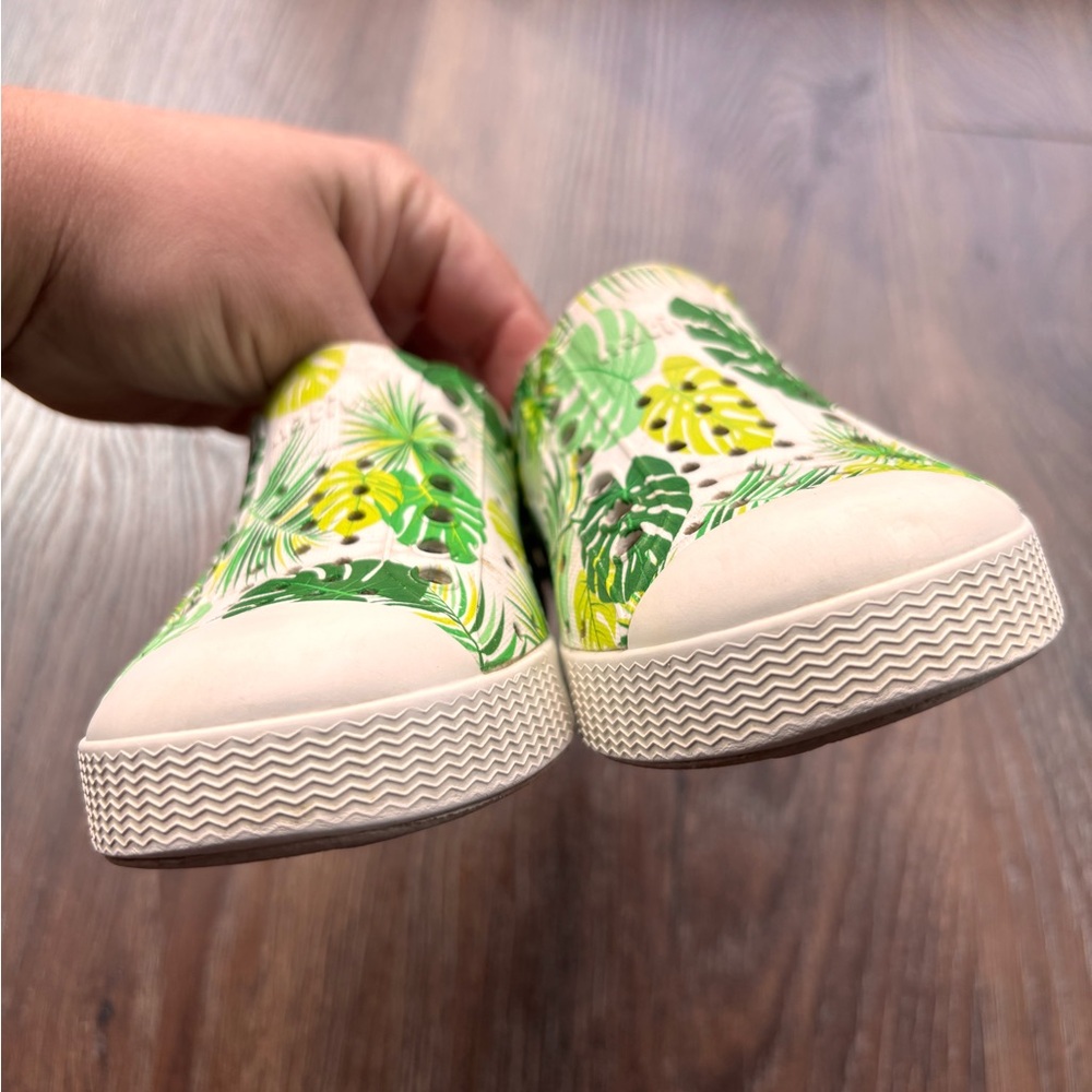 Native Shoes size C8 - Picture 3 of 7